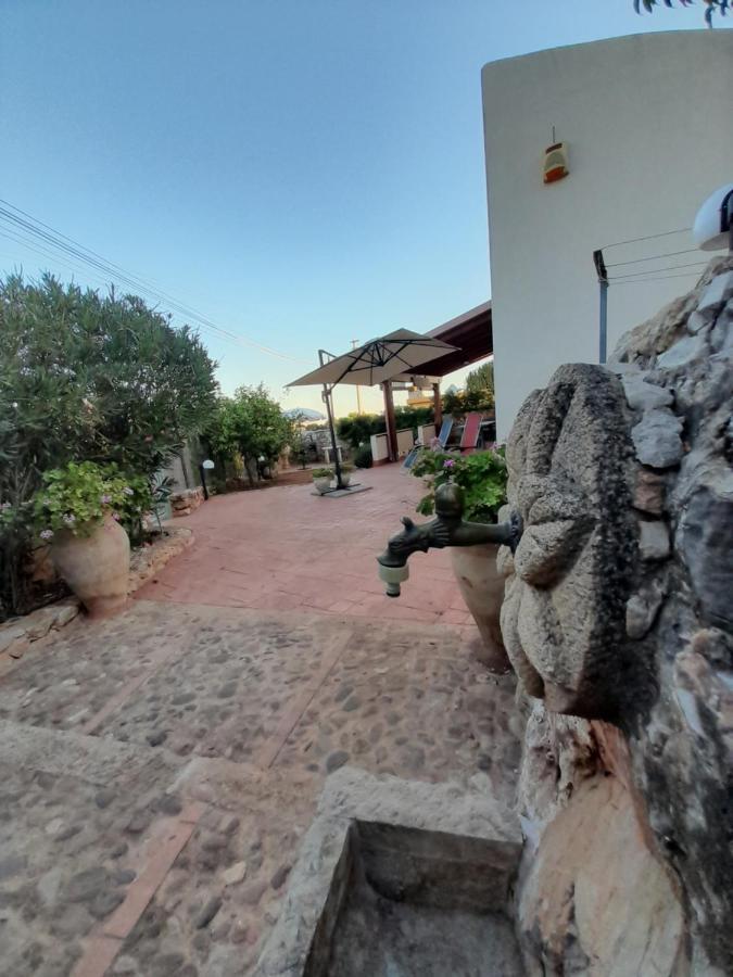 Mediterraneo Castellammare del Golfo Bagian luar foto